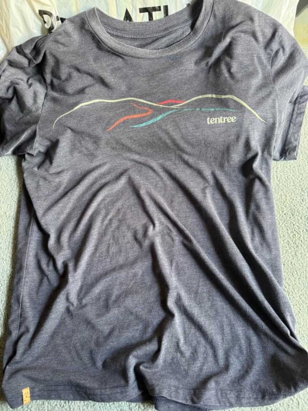 Tentree shirt M